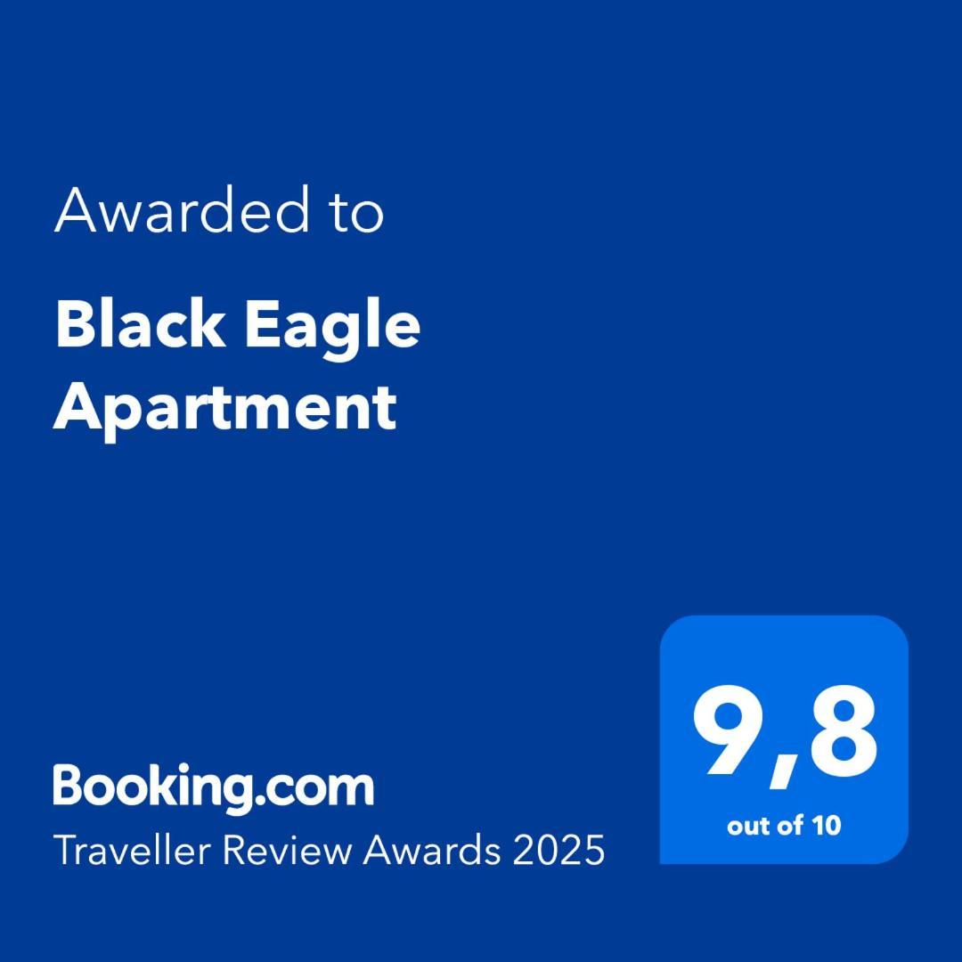 Black Eagle Apartment Dráma Eksteriør bilde